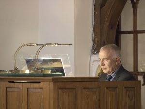 Geoff Bolton in the middle of the first piece, a Passacaglia by Buxtehude